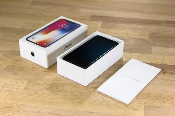 Foxconn использовала студентов для сборки iPhone X