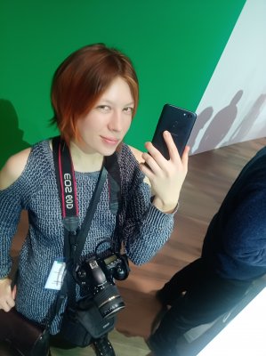 OPPO выходит на российский рынок с «селфифоном» F5