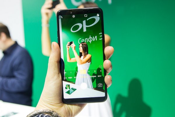 OPPO выходит на российский рынок с «селфифоном» F5
