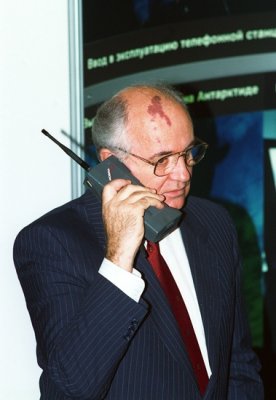 Взлет, падение и возрождение Nokia