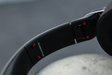 Обзор гарнитуры Monster Elements Over-Ear — Внешний вид и эргономика. 6