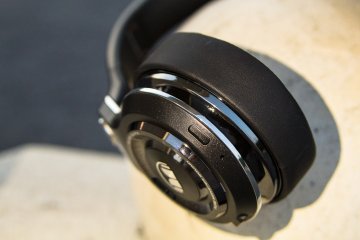 Обзор гарнитуры Monster Elements Over-Ear — Органы управления и функционал. 1
