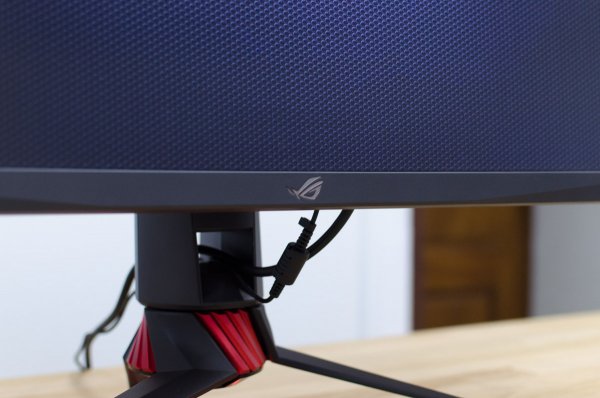 Обзор геймерского монитора Asus ROG STRIX XG27VQ — Внешний вид. 2