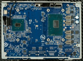 Игровой ПК размером с банку: обзор GIGABYTE BRIX Gaming VR — Внутреннее строение. 9