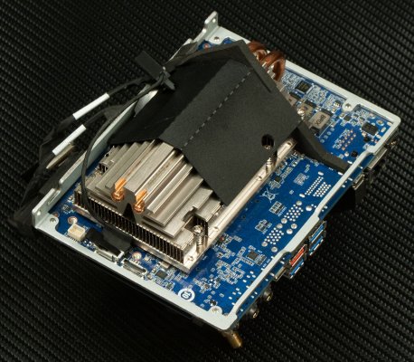 Игровой ПК размером с банку: обзор GIGABYTE BRIX Gaming VR — Внутреннее строение. 12