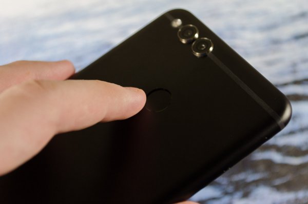 Обзор Honor 7X — Железо. 25