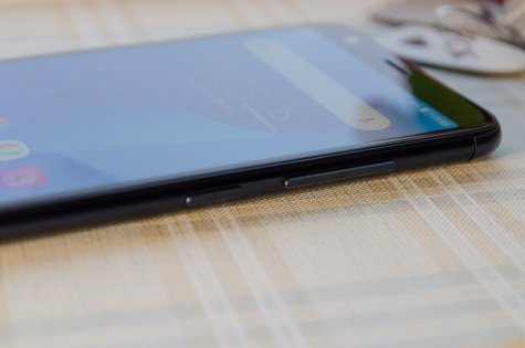 Обзор ASUS ZenFone Max Plus — Внешний вид. 3