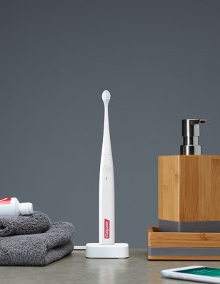 Colgate по заказу Apple выпустила умную зубную щётку