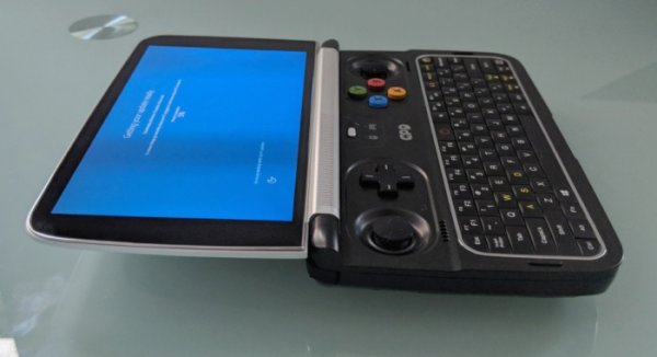 Как GPD Win 2 выглядит в живую