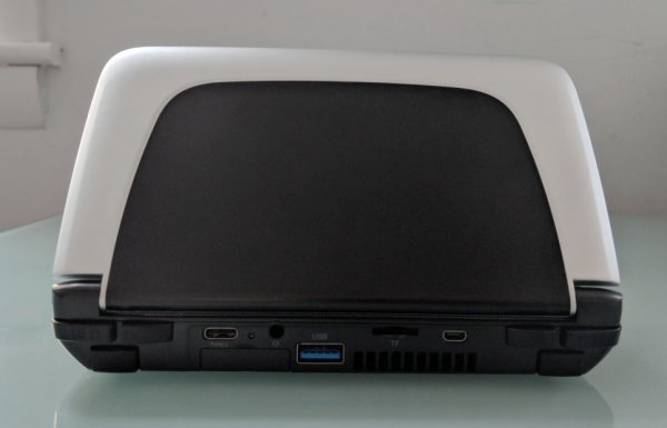 Как GPD Win 2 выглядит в живую