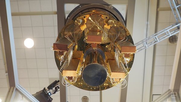 IBM представила новый квантовый компьютер и не знает, что с ним делать