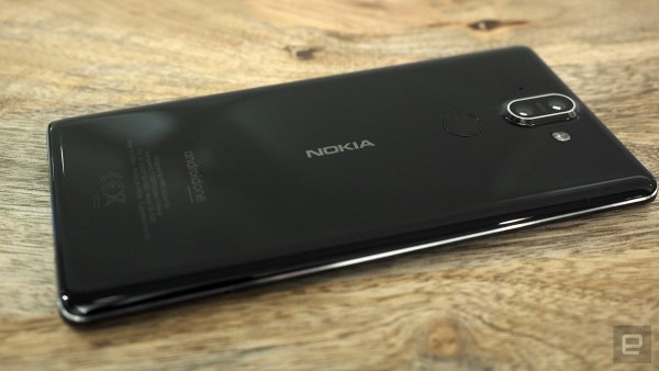 Представлен Nokia 8 Sirocco, премиум-флагман на Android One