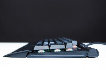 Обзор игровой клавиатуры HyperX Alloy Elite RGB — Внешний вид. 14