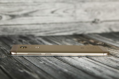 Обзор Xiaomi Redmi 5 Plus