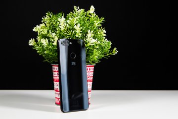 Обзор ZTE Blade V9 — Внешний вид. 2