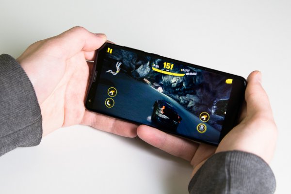 Обзор ZTE Blade V9 — Железо. 22