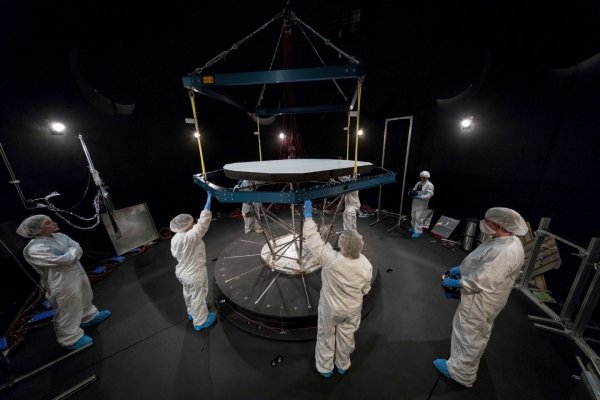 NASA готовит космический корабль на Солнце