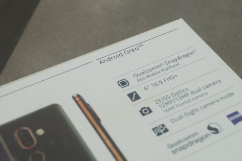 Обзор Nokia 7 Plus — Комплектация. 4