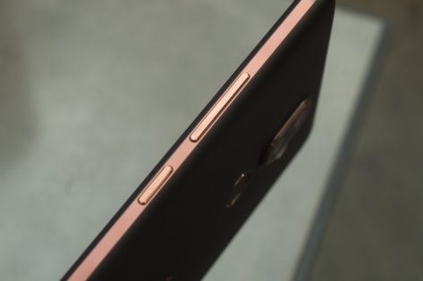Обзор Nokia 7 Plus — Внешний вид. 4