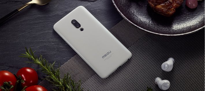 Meizu 15 — юбилейные флагманы с новым дизайном