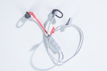 Обзор беспроводных наушников Plantronics BackBeat Fit 305 и BackBeat Fit — Внешний вид и эргономика BackBeat Fit 305. 3