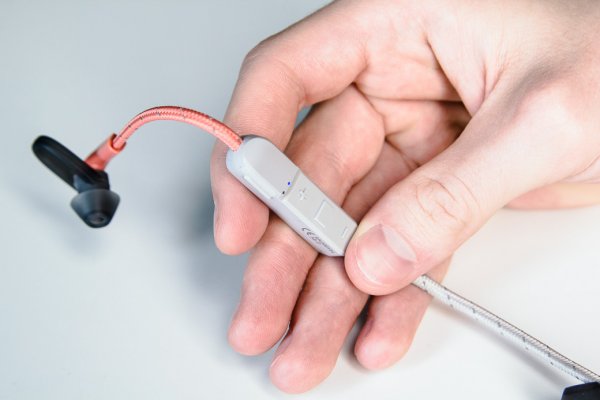 Обзор беспроводных наушников Plantronics BackBeat Fit 305 и BackBeat Fit — Внешний вид и эргономика BackBeat Fit 305. 12