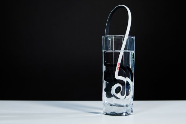 Обзор беспроводных наушников Plantronics BackBeat Fit 305 и BackBeat Fit — Внешний вид и эргономика BackBeat Fit. 13