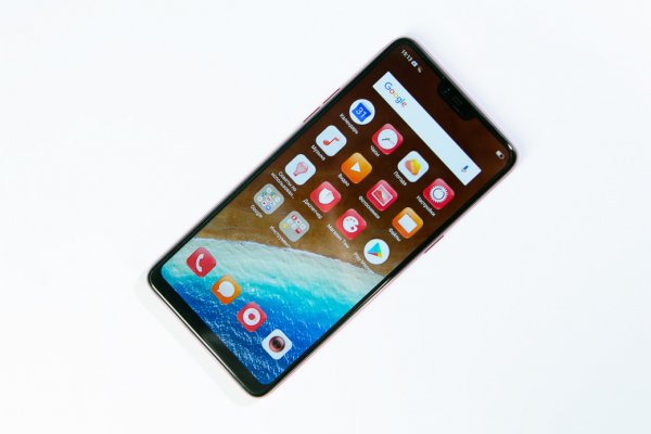 Обзор OPPO F7 — быть, а не казаться или наоборот? — Дисплей. 1