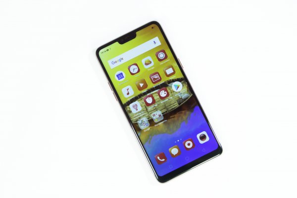 Обзор OPPO F7 — быть, а не казаться или наоборот?