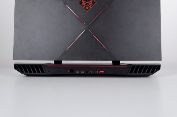 Ноутбук HP OMEN X 17: дьявольская производительность