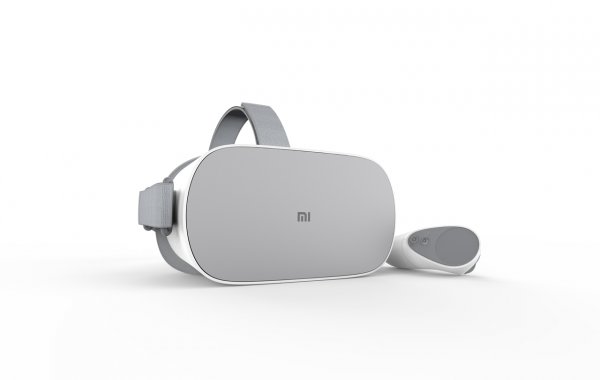 Презентация Xiaomi: три версии Mi 8, браслет Mi Band 3, MIUI 10 и другое