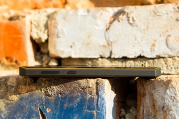 Обзор NOMU M6 — брутальность недорого — Внешний вид . 11