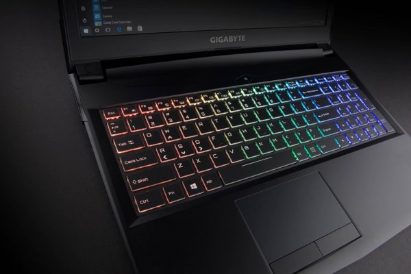 Gigabyte представила первую оперативную память и прочие новинки на Computex 2018