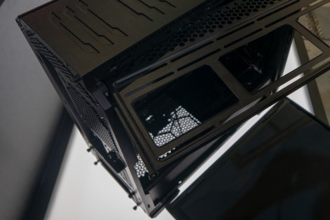 Корпуса Silent Base 601 и 801 — новинки be quiet! на Computex 2018