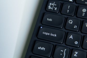 Обзор Logitech Craft и MX Master 2S — Внешний вид и эргономика клавиатуры Craft. 4
