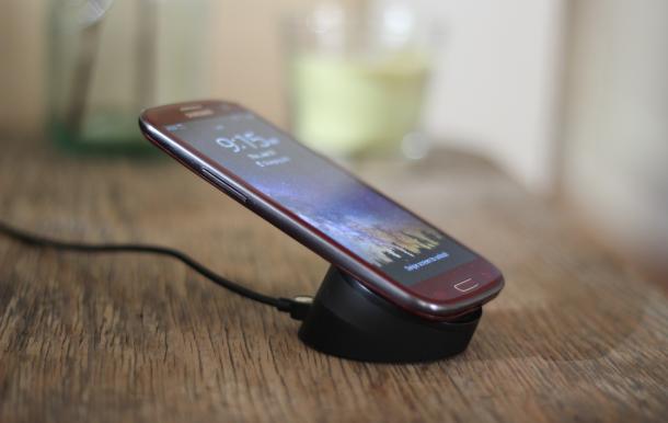 Оснащаем Samsung Galaxy S III беспроводной зарядкой всего за 10 минут