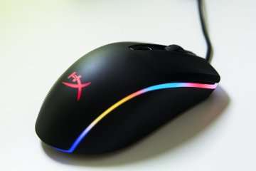 Обзор игровой мышки HyperX Pulsefire Surge