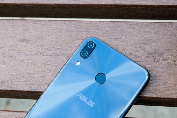 Обзор ASUS ZenFone 5 — недорогой флагман — Камеры. 1