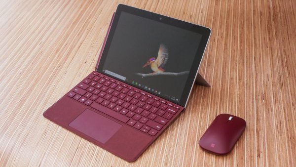 Представлен Surface Go — сбалансированный конкурент iPad от Microsoft