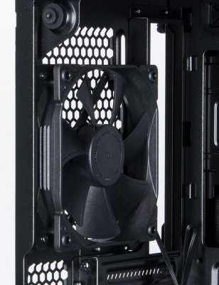 Обзор корпуса Fractal Design Meshify C TG Black — Корпус в деталях. 18