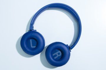 Обзор JBL TUNE600BTNC — шумоподавление в массы — Внешний вид и эргономика. 7