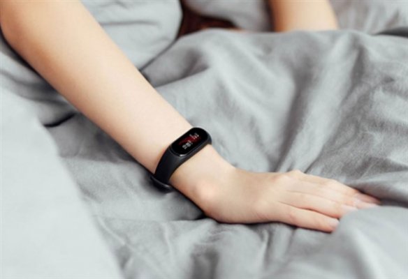 Xiaomi собирает средства на производство нового умного браслета с NFC