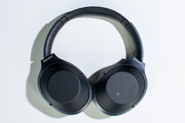 Обзор Sony WH-1000XM2 — передовое шумоподавление — Внешний вид и эргономика. 4