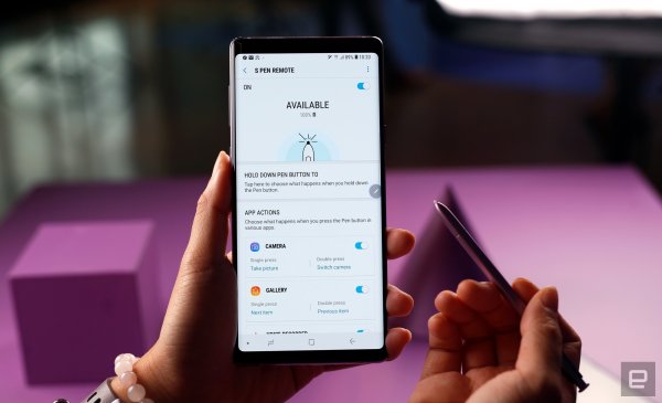 Представлен супермощный смартфон Galaxy Note 9