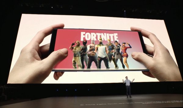 Представлен супермощный смартфон Galaxy Note 9