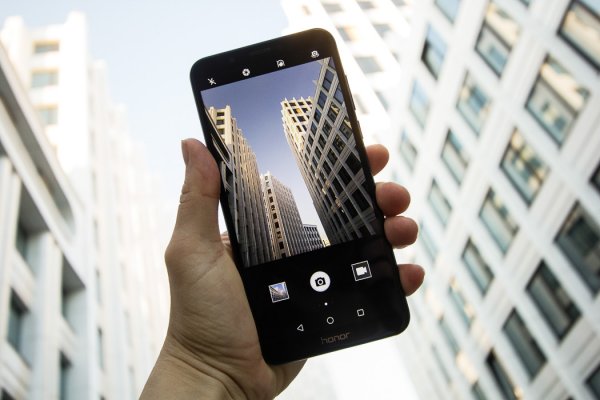 Обзор Honor 7C Pro — достойный фаблет за разумные деньги — Камеры. 1