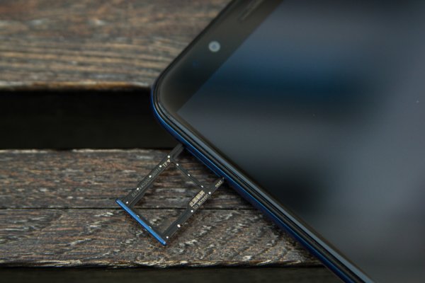 Обзор Honor 7C Pro — достойный фаблет за разумные деньги — Связь. 1