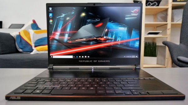 Новый игровой ноутбук Asus Zephyrus S стал тоньше и легче, но не мощнее