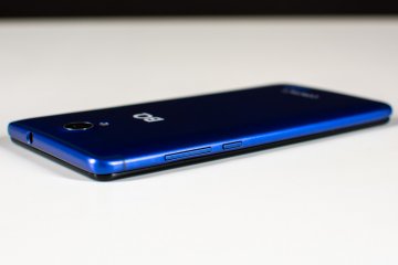 Обзор BQ Contact — NFC любой ценой — Внешний вид. 12