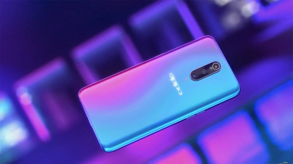 OPPO дразнит смартфоном с тройной основной камерой